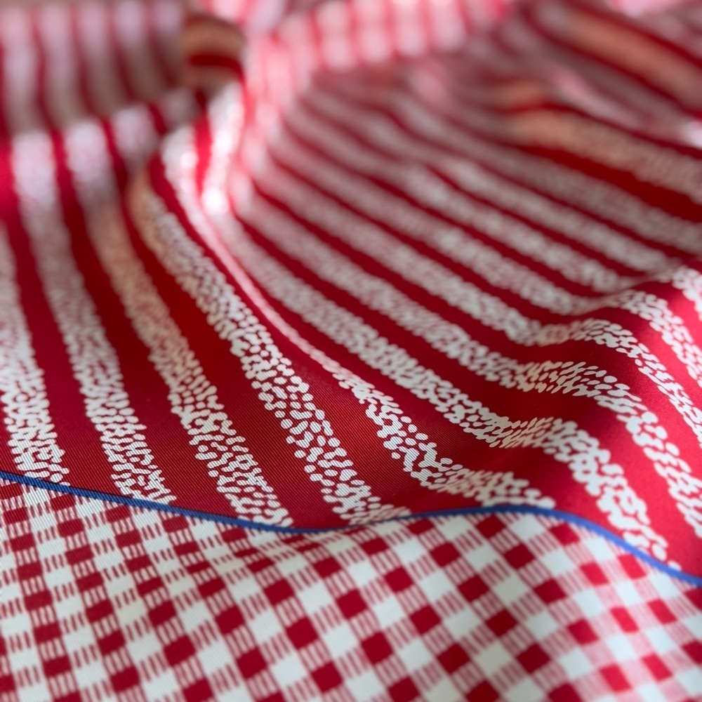 Authentic Givenchy Scarf - Picture 3 of 7